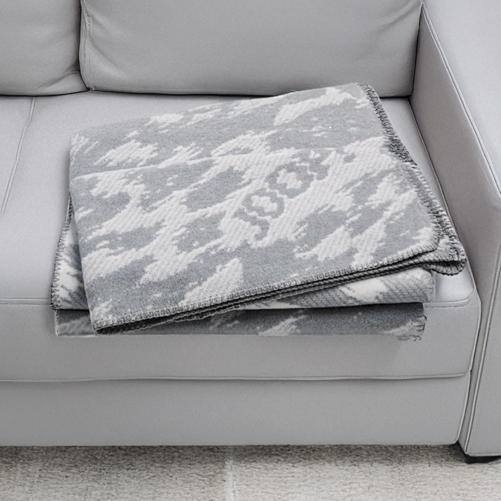 JOOP! Wohndecke Spirit 150 x 200 cm, silber